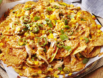 Nachos con pollo fáciles listos